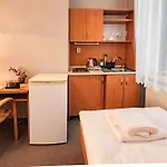 Vezicka Guest house 3*