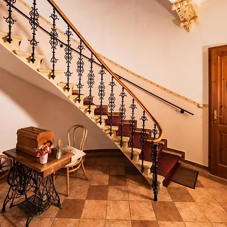 Konukevi Vezicka Lázně Bělohrad