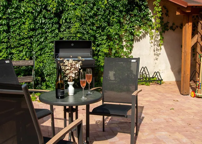 Konukevi Vezicka Lázně Bělohrad